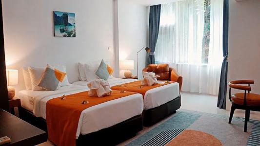 Hilltop Wellness Resort - 78