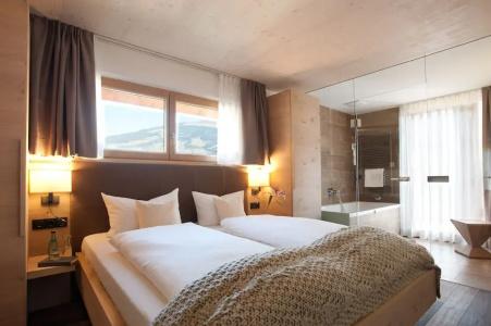 Small Luxury of the World - DasPosthotel - 126