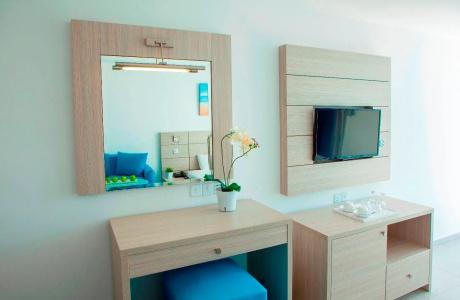 Limanaki Beach & Suites - 121