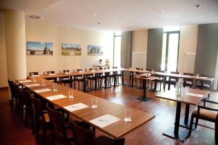 Holiday Inn Express Dresden City Centre - 18