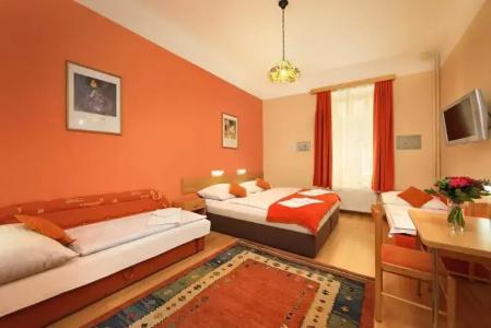 Golden City Garni - 26