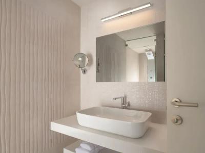 Macaris Suites & Spa - 90