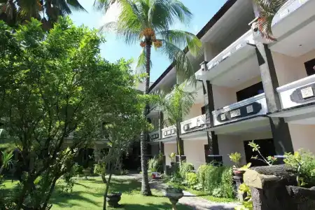 Bakung Beach Resort - 16