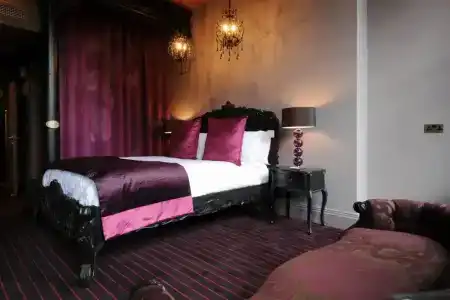 Velvet - 61