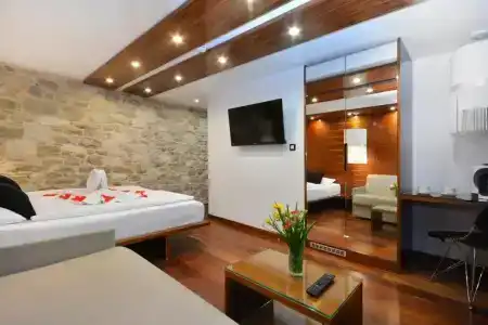 Jupiter Luxury - 101