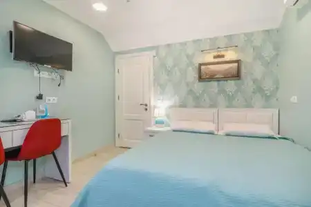 Nicolas - 30