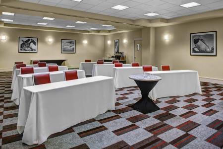 Four Points by Sheraton - 24