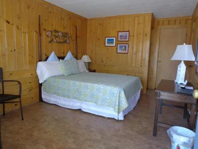 Town & Beach - 21