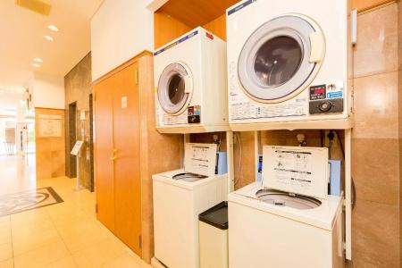 Toyoko Inn Miyazaki Ekimae - 8