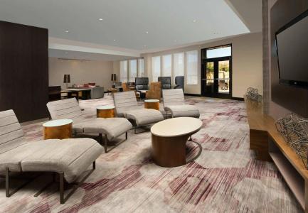 Courtyard by Marriott - 13