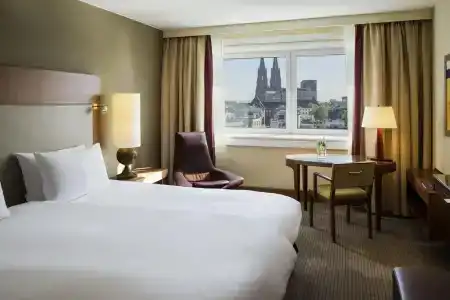 Pullman Cologne - 4