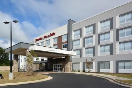 Hampton Inn & Suites Charlotte Northlake - 2