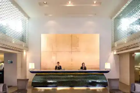 Furama Silom - 10