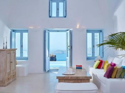 Astra Suites - 212