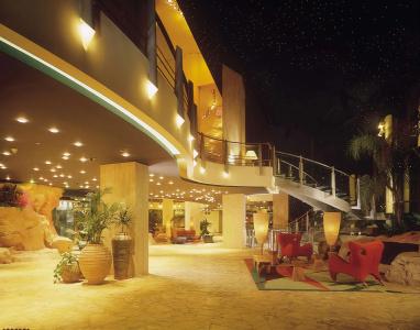 Dan Eilat - 24