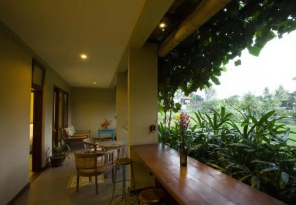 Rumah Taman - 12