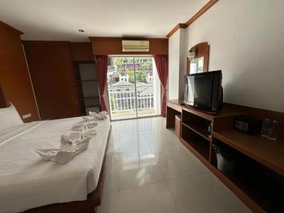 Azure Bangla Phuket - 34
