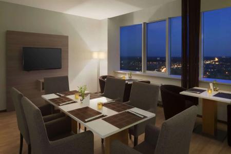 Ramada Encore Kyiv - 10