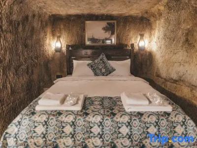 Tale Cave In - 144