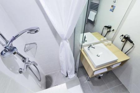 Kyriad Paris 18 - Porte de Clignancourt - Montmartre - 64