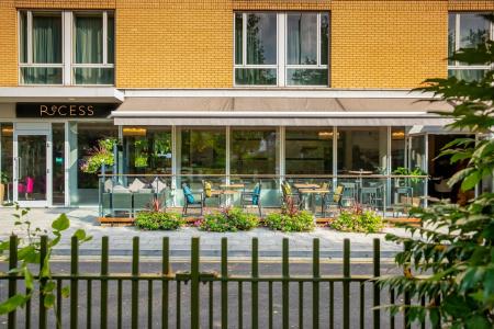 Hilton Garden Inn Bristol City Centre - 44