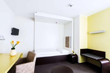 Global Inn - 27