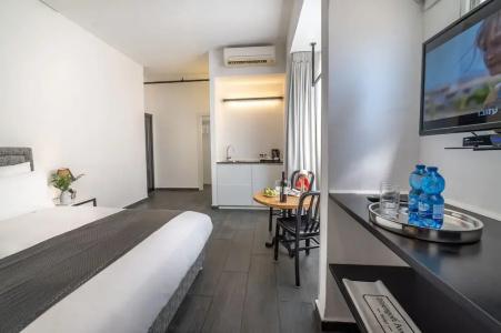 Dizengoff Avenue Boutique - 101