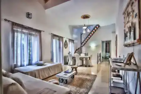 Maya's Boutique Residence - 46