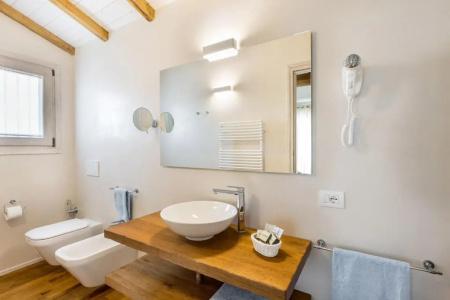 Tenuta Petra Bianca - 52
