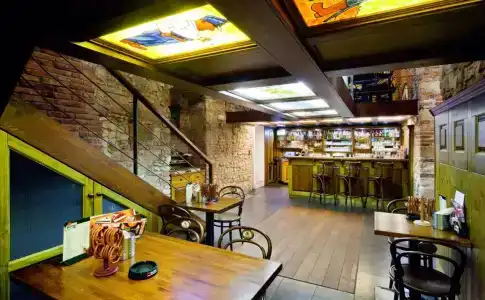 Prague Inn - 16