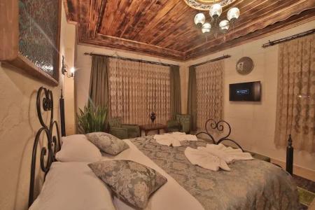 Caravanserai Inn - 162
