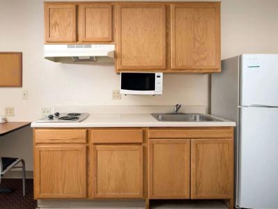Woodspring Suites West In Qd - 4