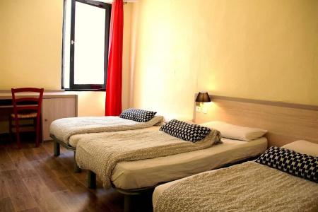 Villa Saint Exupery Beach Hostel - 38