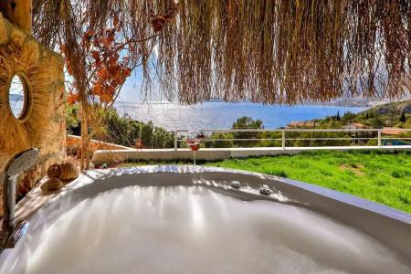 Villa Kale Suites with heated pool in winter - 78
