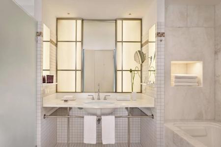 The Ritz-Carlton, Wolfsburg - 36