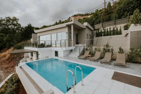 Pefkaki Boutique Loutraki - 95