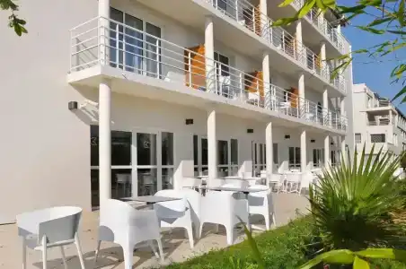 Golden Tulip La Baule - 48