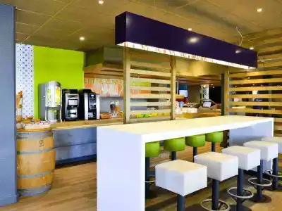 ibis Bordeaux Lac - 22