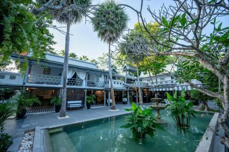 Ndol Streamside Thai Villas - 19