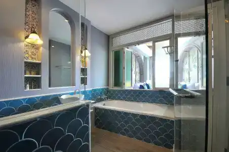 Salil Sukhumvit Soi 11 - 18