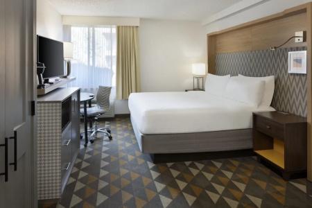Holiday Inn, An Ihg - 82