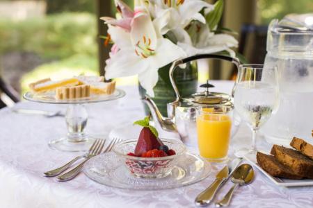 Stonehurst Place Bed & Breakfast - 12