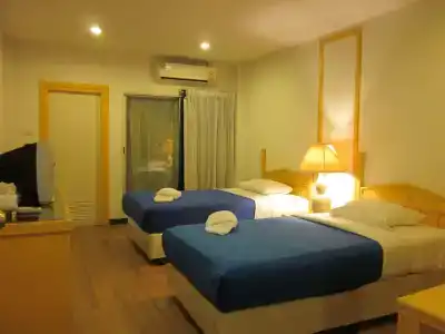 Deeden Pattaya Resort - 3