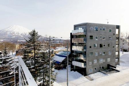 Kira Kira Suites by H2 Life - 15
