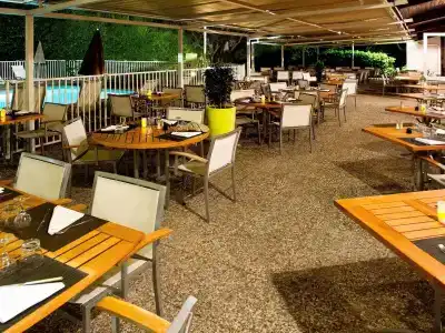 Novotel Aix-en-Provence Beaumanoir - 29