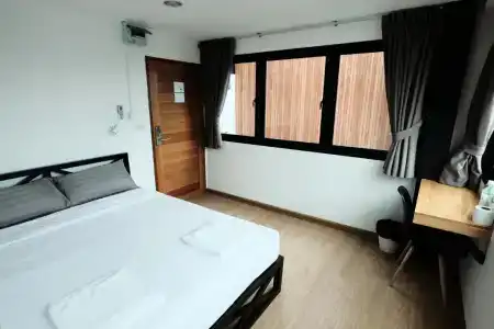 Wayha Hostel Don Mueang Airport - 55