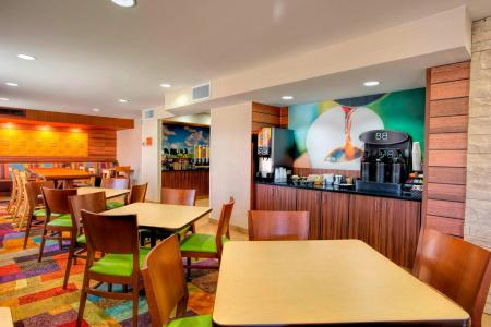 Fairfield Inn by Marriott - 25