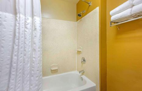 Extended Stay America Suites - - Polaris - 7