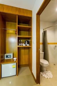 Pj Patong Resortel - 60