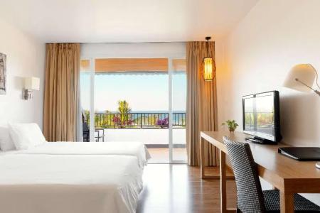Best Western Phuket Ocean Resort - 43